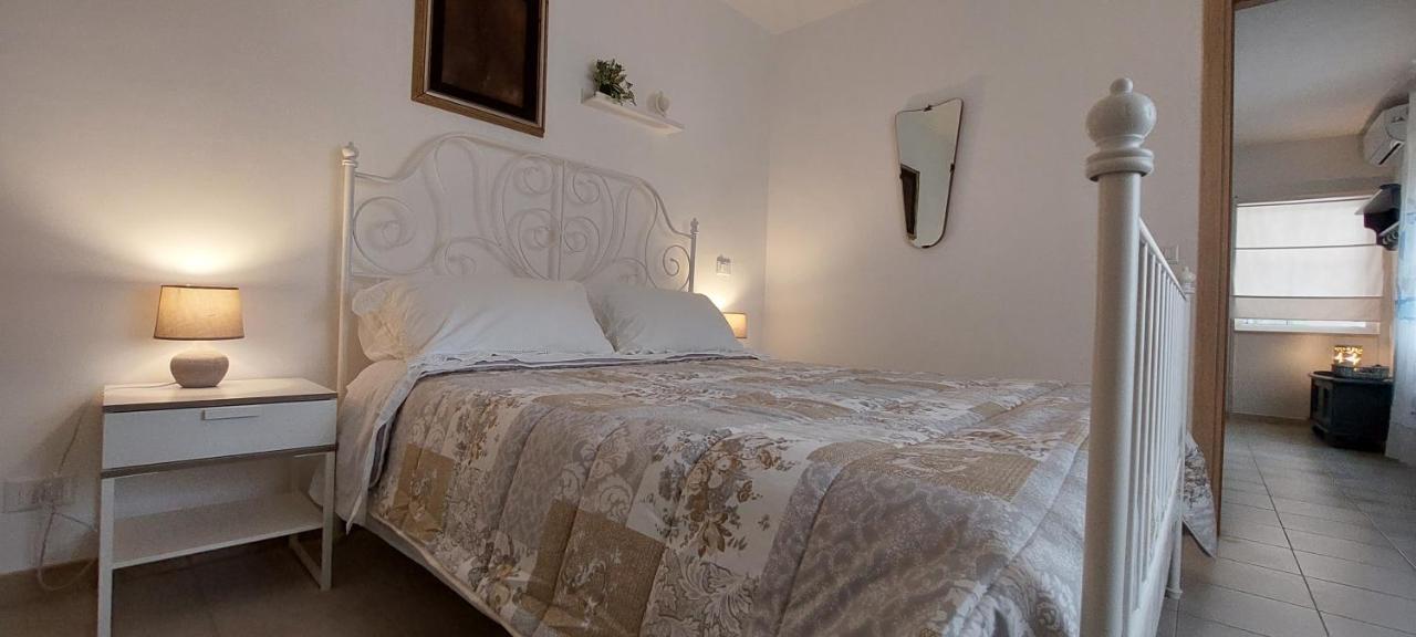 Dimora Carucci Apartamento Noci Exterior foto